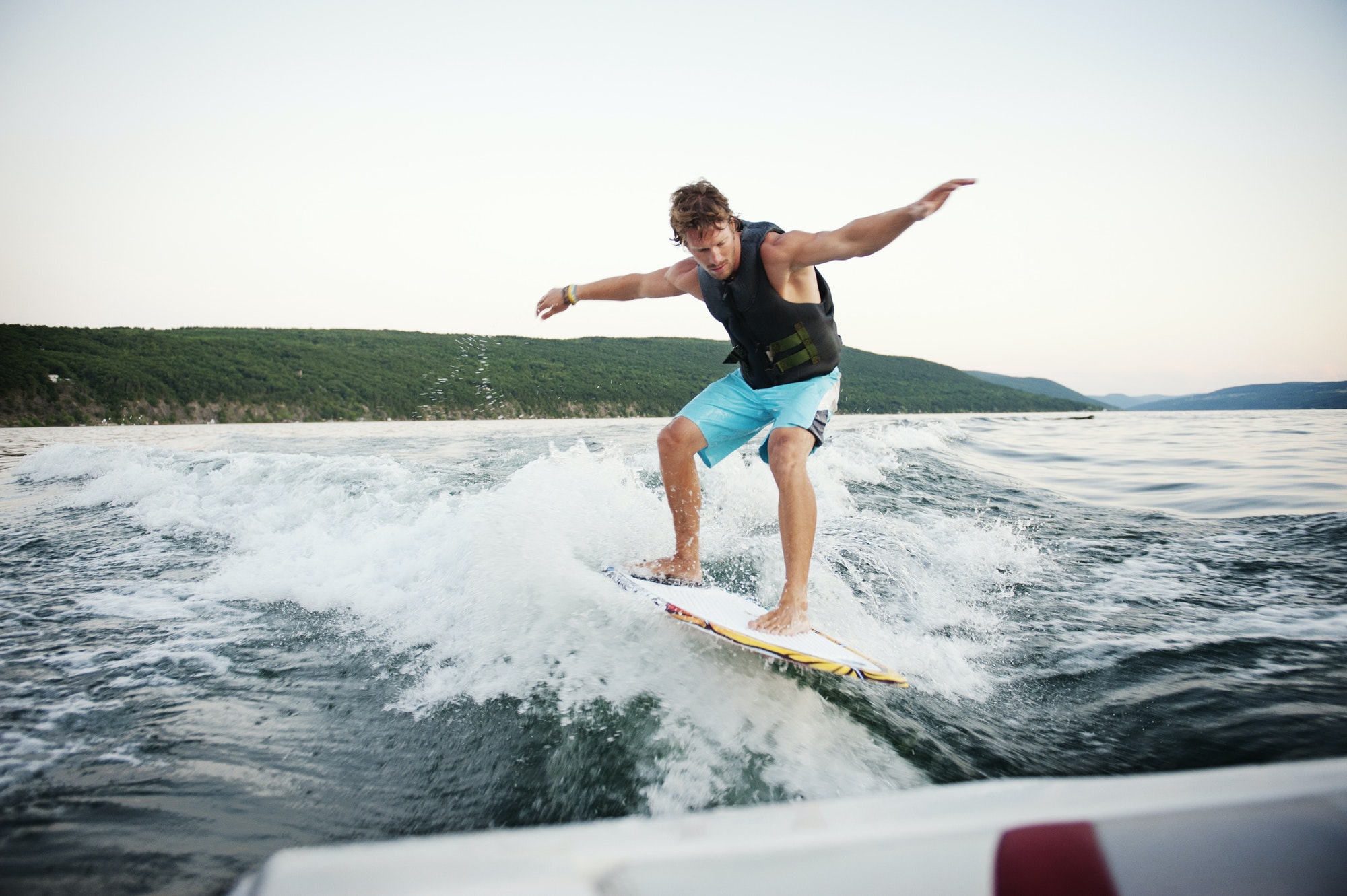 Wake Surfing & Boarding